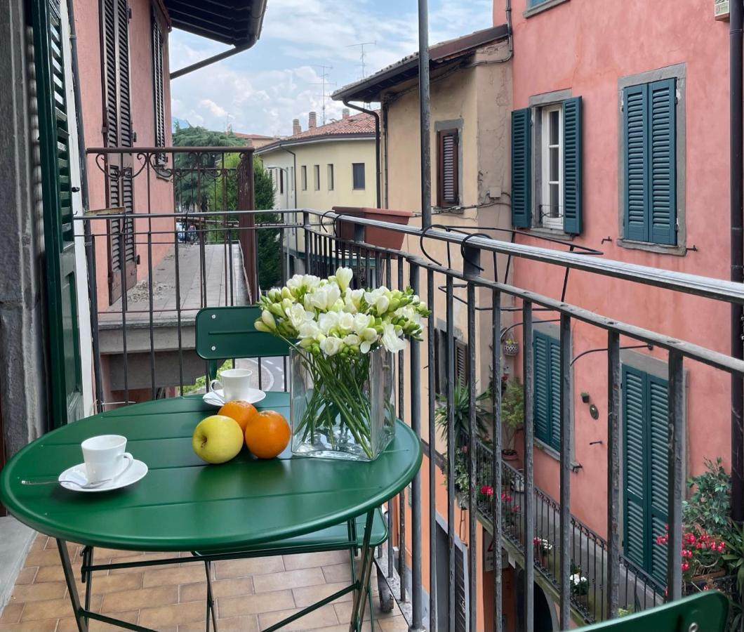 Apartamento La Casa Di Cate Sarnico Exterior foto